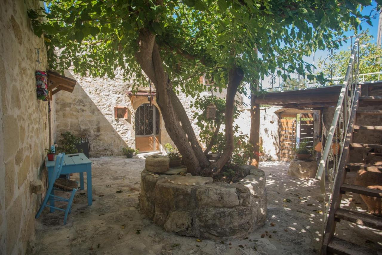 Old Stone Villa In Apokoronas Villa Nostalgia Kreta Fílippos Екстериор снимка