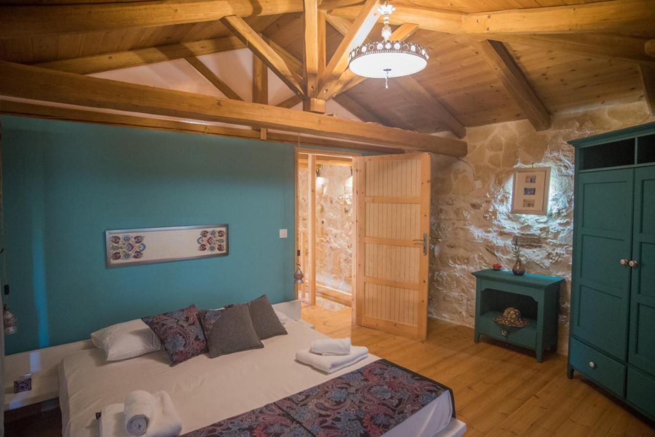 Old Stone Villa In Apokoronas Villa Nostalgia Kreta Fílippos Екстериор снимка
