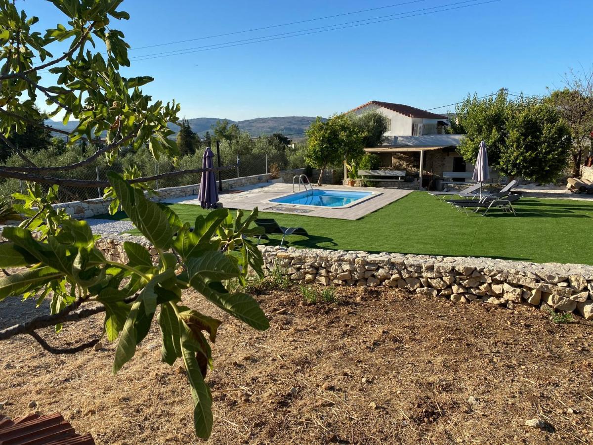 Old Stone Villa In Apokoronas Villa Nostalgia Kreta Fílippos Екстериор снимка
