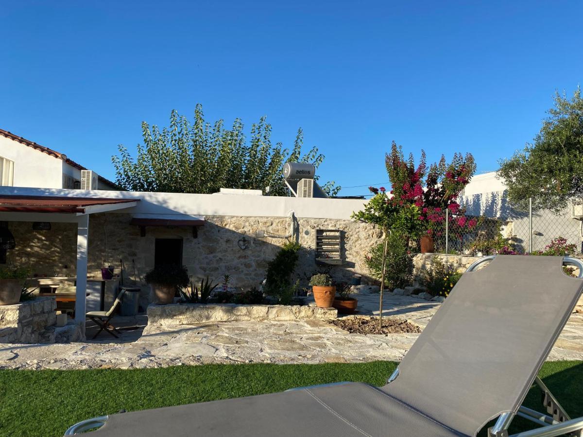Old Stone Villa In Apokoronas Villa Nostalgia Kreta Fílippos Екстериор снимка